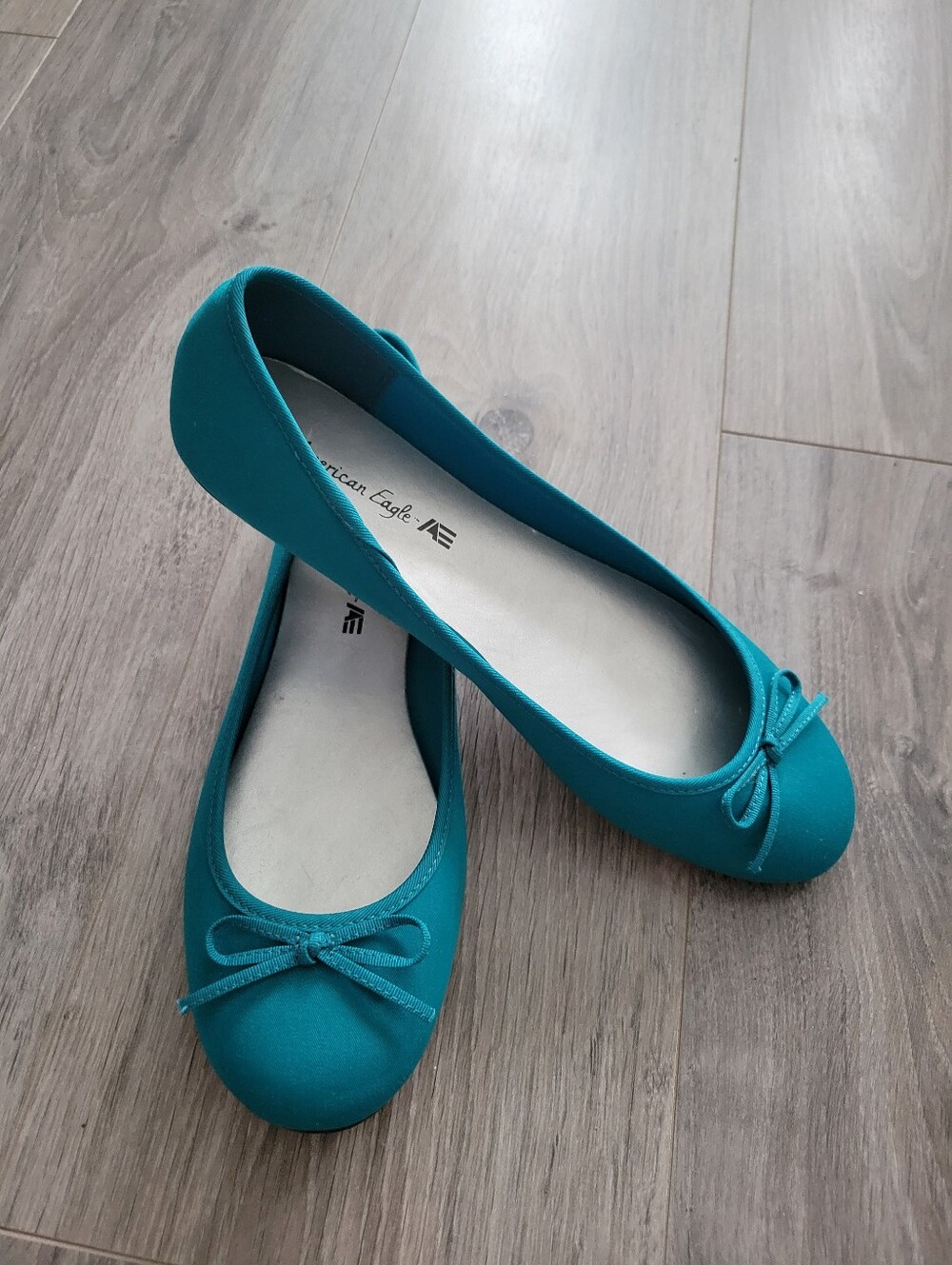 American Eagle Flats Size 9